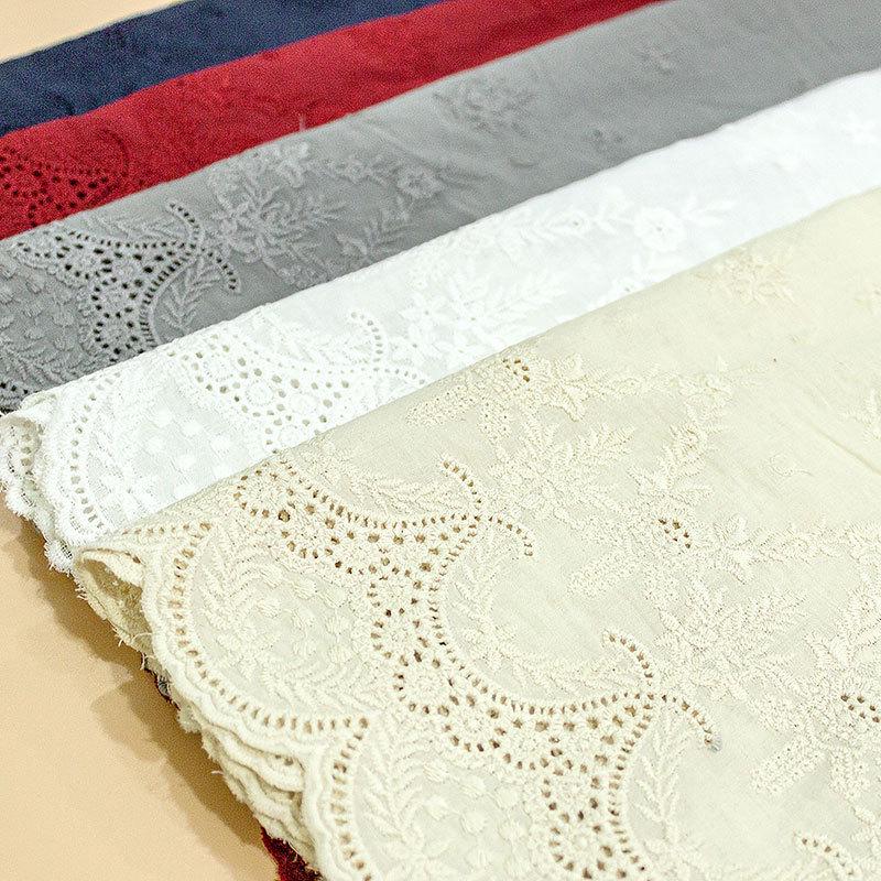 Scalloped Cotton Lace Trim: Elegant White Sewing & Craft Décor