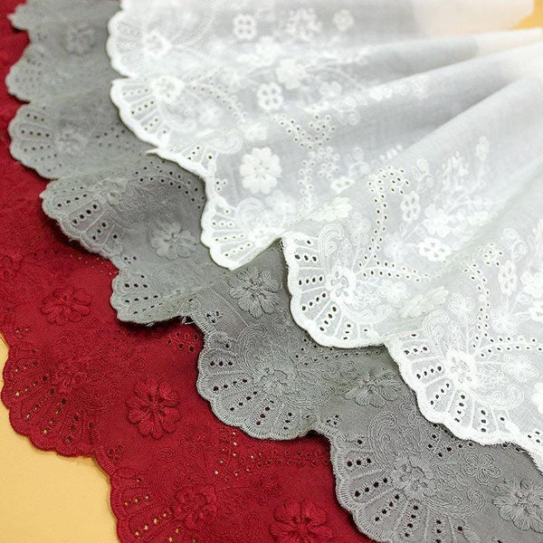 Scalloped Edge Cotton Lace Trim: Elegant Sewing & Craft Décor