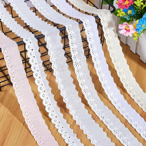 White Cotton Lace Trim: Scalloped Edge Sewing & Crafting