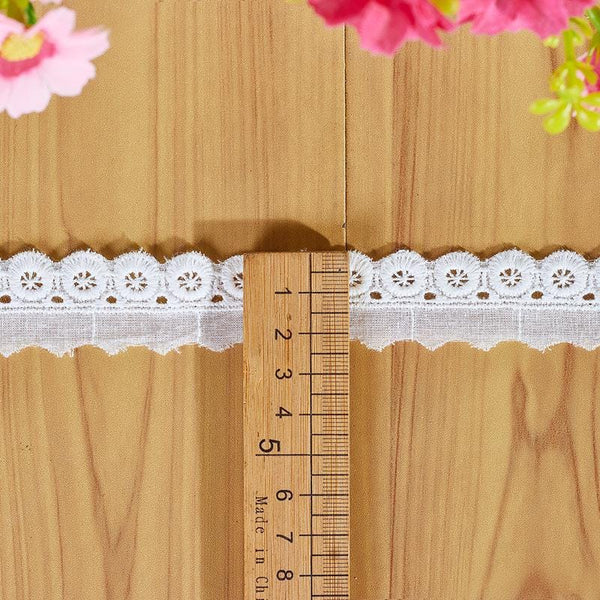 White Cotton Lace Trim: Scalloped Edge Sewing & Crafting