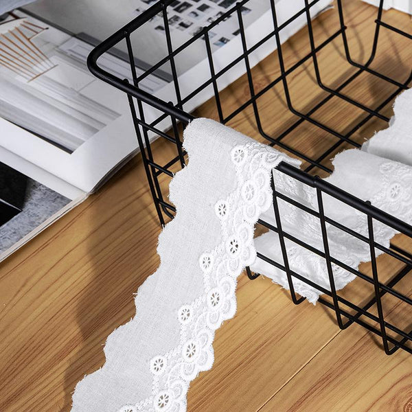 Scalloped Edge Cotton Lace Trim: Elegant Sewing & Crafting