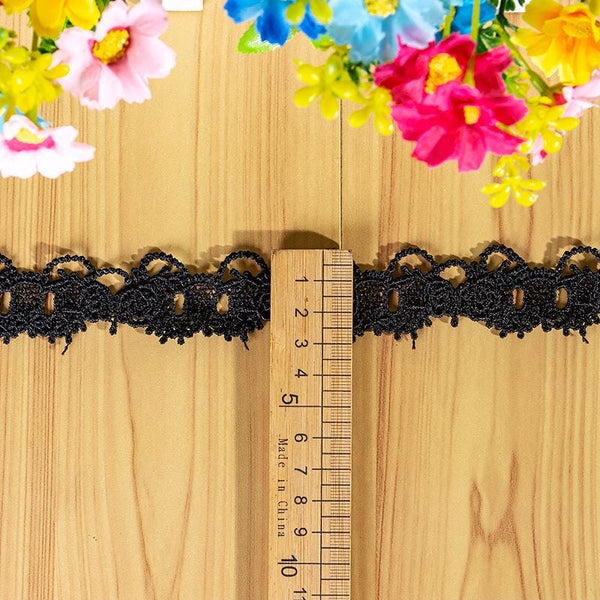 White Venice Lace Trim: Scalloped Guipure, Victorian Style - By The Yard