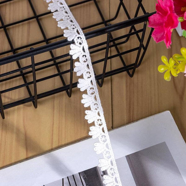 White Scalloped Venice Lace Trim: Victorian Guipure, Sewing & Crafting