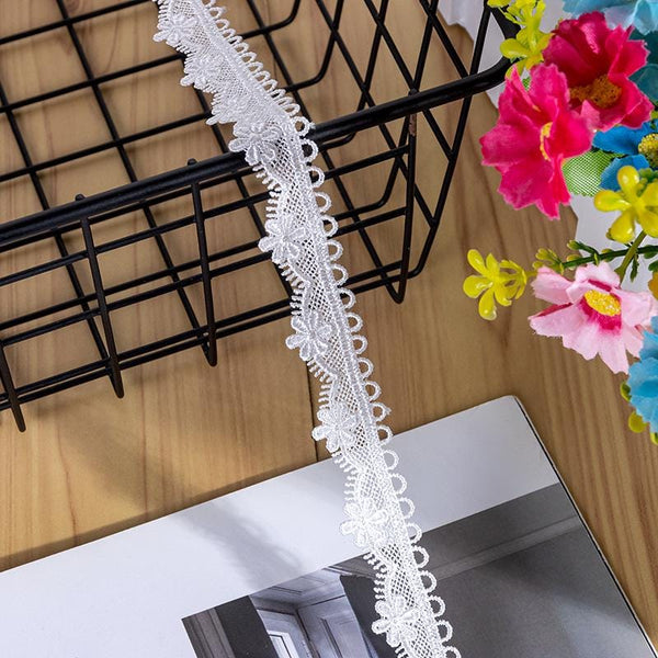 White Scalloped Venice Lace Trim: Victorian Guipure, Sewing & Crafting