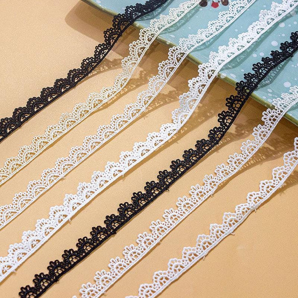 Venice Lace Trim: White Scalloped Guipure - Sewing & Crafting