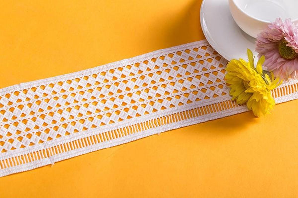 Off White Venice Lace Trim: Scalloped Guipure, Victorian Style - By The Yard