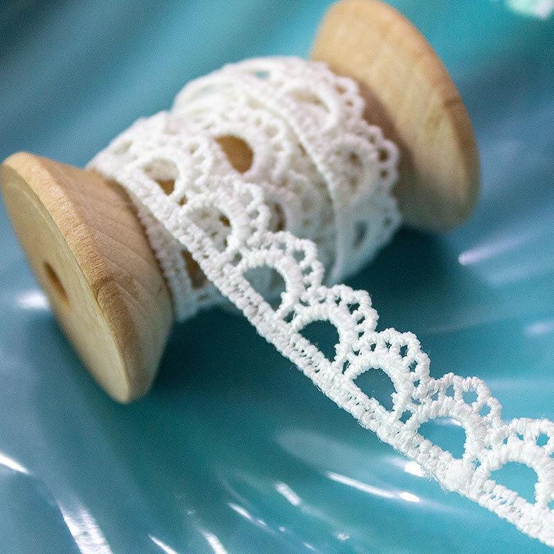 White Scalloped Venice Lace Trim: Victorian Guipure, Crafting & Sewing, 3/8" wide