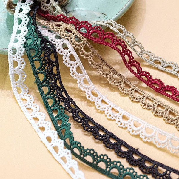 White Scalloped Venice Lace Trim: Victorian Guipure, Crafting & Sewing, 3/8" wide