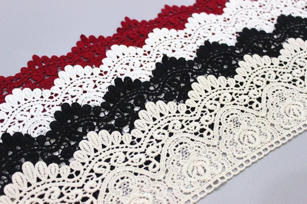 Cotton Venice Lace Trim: 3 1/2" Wide Scalloped Victorian Edging