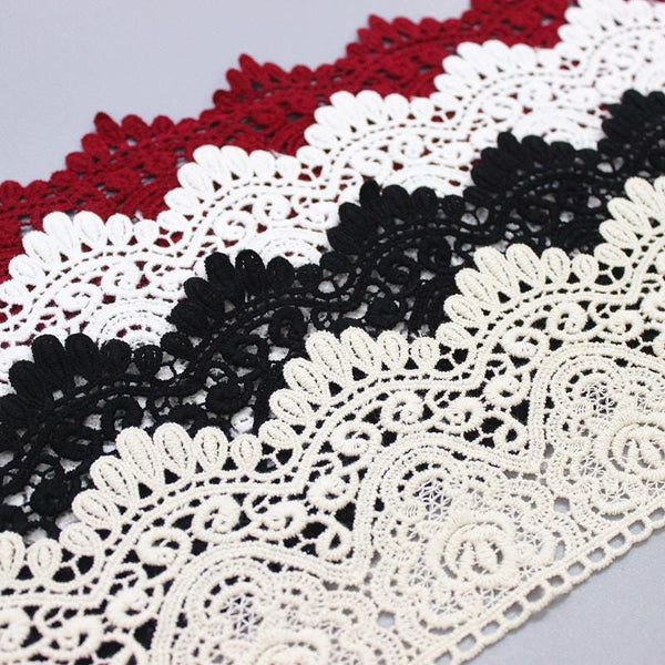 Cotton Venice Lace Trim: 3 1/2" Wide Scalloped Victorian Edging