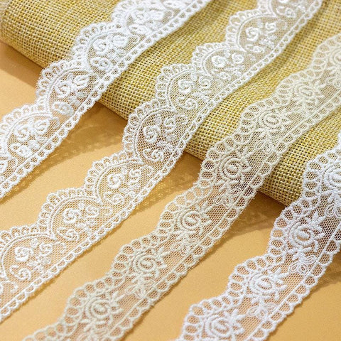 Vintage Mesh Embroidery Lace with Floral Design – Elegant Sewing Fabric for Crafts, Dressmaking & DIY Projects