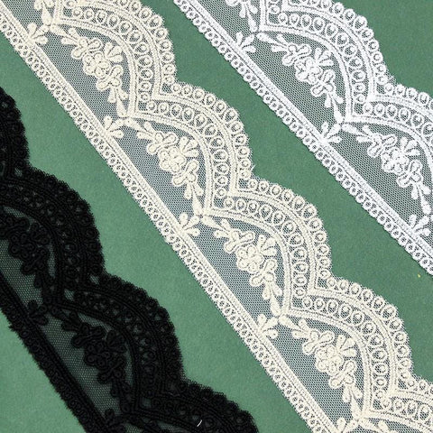 Vintage Mesh Embroidery Lace with Floral Design – Elegant Sewing Fabric for Crafts, Dressmaking & DIY Projects
