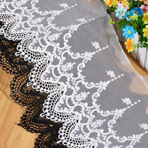 Vintage Mesh Embroidery Lace with Floral Design – Elegant Sewing Fabric for Crafts, Dressmaking & DIY Projects