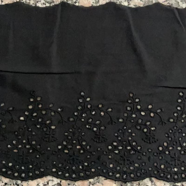 Scalloped Edge Cotton Lace Trim: Elegant Sewing & Craft Décor