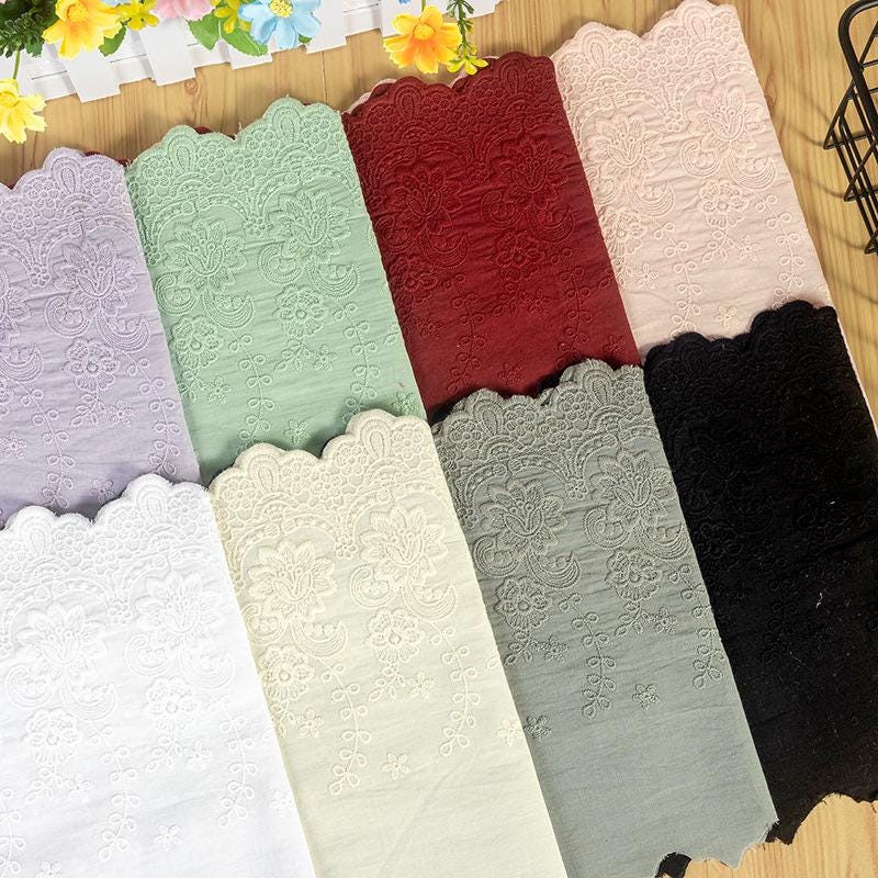 Scalloped Edge Cotton Lace Trim: Elegant Sewing & Crafting