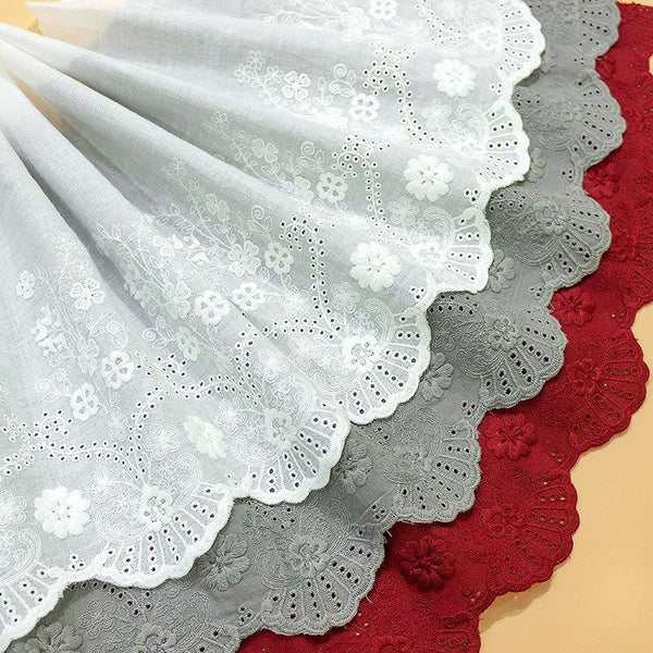 Scalloped Edge Cotton Lace Trim: Elegant Sewing & Craft Décor
