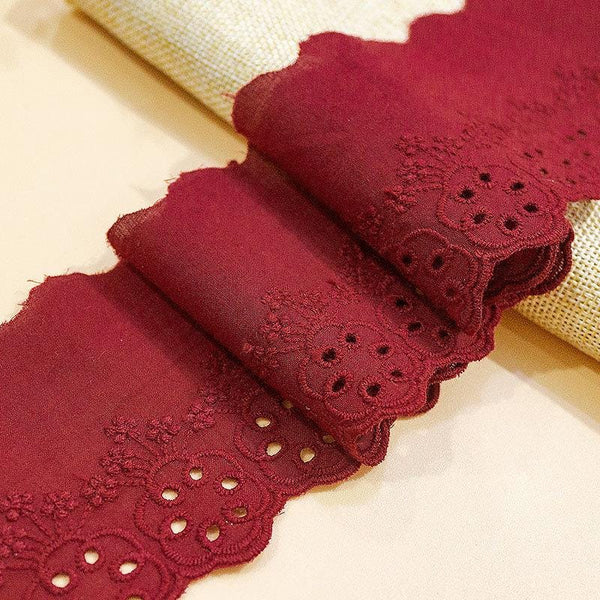 Scalloped Edge Cotton Lace Trim: Elegant Sewing & Craft Décor