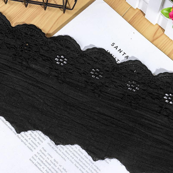 Scalloped Edge Cotton Lace Trim: Elegant Sewing & Craft Décor