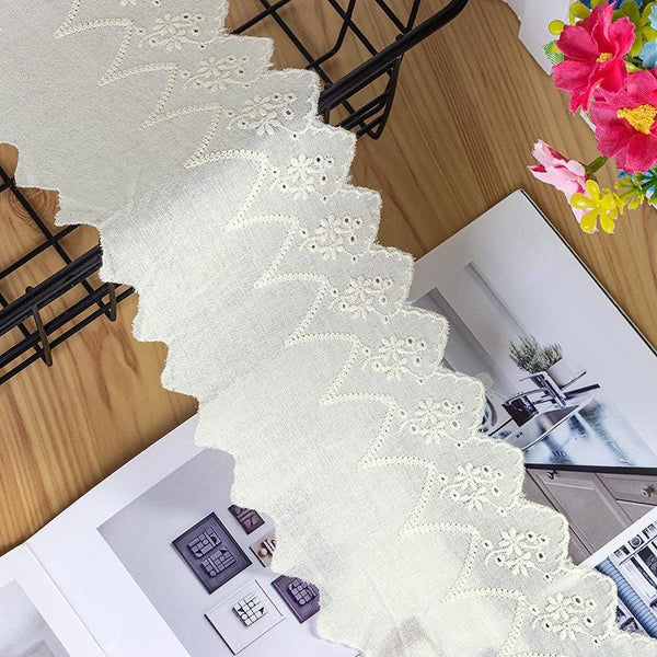 White Cotton Lace Trim: Scalloped Edge Venice Lace