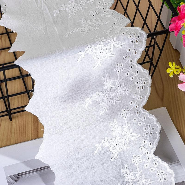 Scalloped Edge Cotton Lace Trim: Elegant Sewing & Crafting Décor