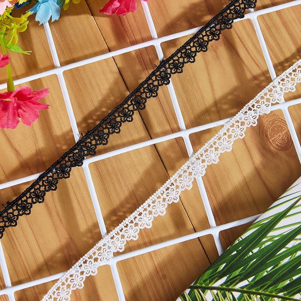 White Venice Lace Trim: Scalloped Guipure Victorian Pattern - By The Yard