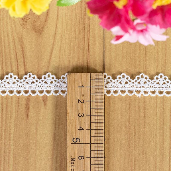 White Venice Lace Trim: Scalloped Guipure Victorian Pattern - By The Yard