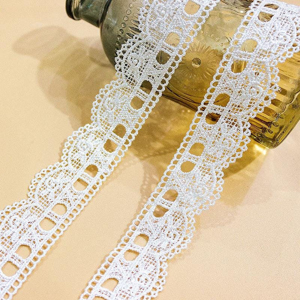 White Scalloped Venice Lace Trim: Victorian Guipure, Sewing & Crafting
