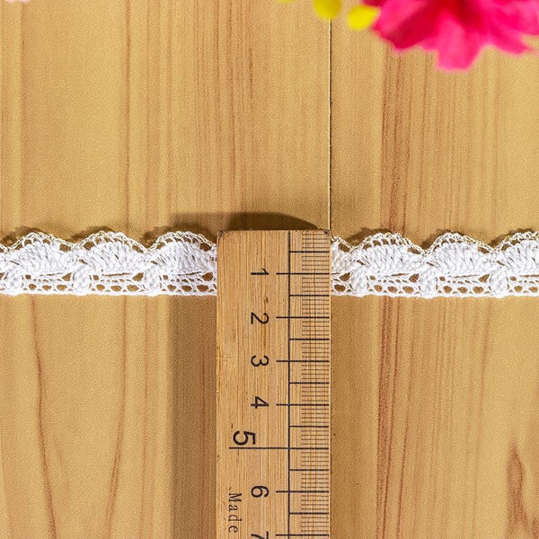 White Venice Lace Trim: Scalloped Victorian Guipure 1/2 inches wide