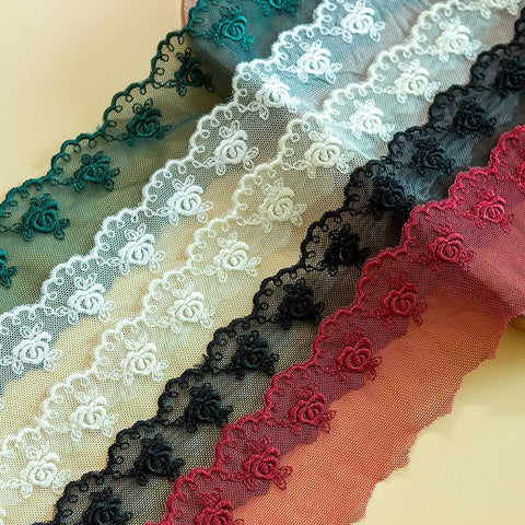 Vintage Mesh Embroidery Lace with Floral Design – Elegant Sewing Fabric for Crafts, Dressmaking & DIY Projects