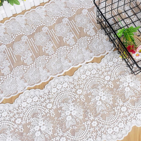 Vintage Mesh Embroidery Lace with Floral Design – Elegant Sewing Fabric for Crafts, Dressmaking & DIY Projects
