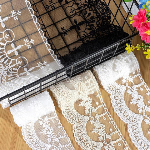 Vintage Mesh Embroidery Lace with Floral Design – Elegant Sewing Fabric for Crafts, Dressmaking & DIY Projects