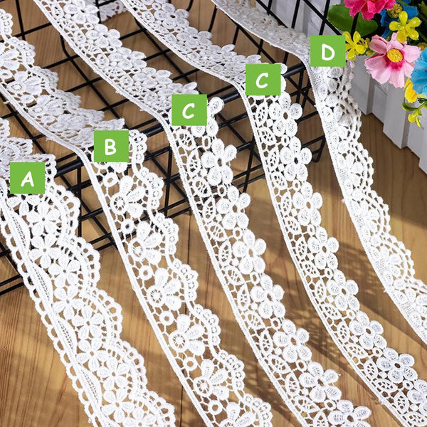 White Venice Lace Trim: Scalloped Victorian Guipure, Crafting & Sewing, 1 1/2 inches wide priced by the yard
